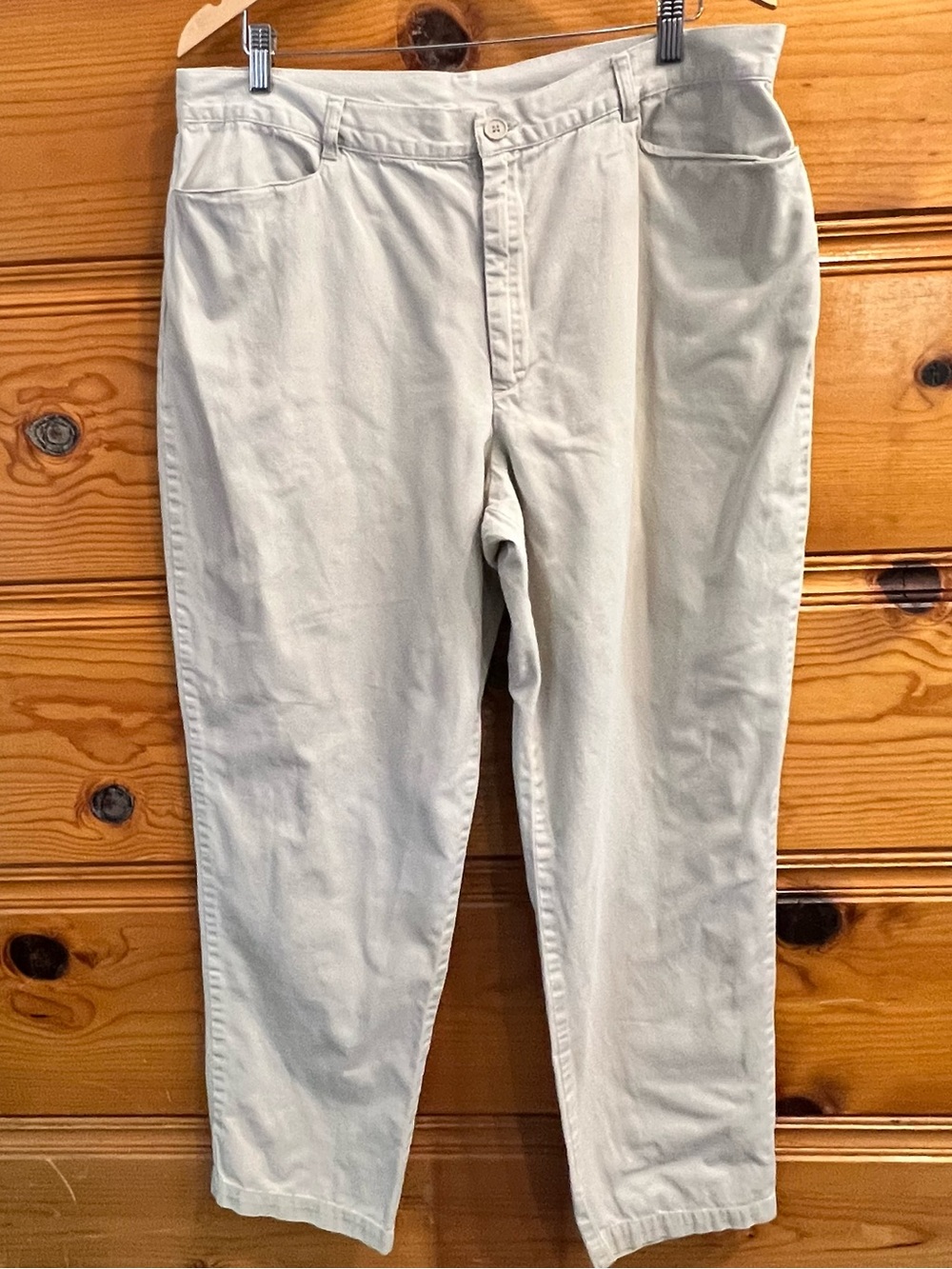 Old Navy Women's Classic Flat Front Chino Khaki Trousers Beige Tan Office 20L